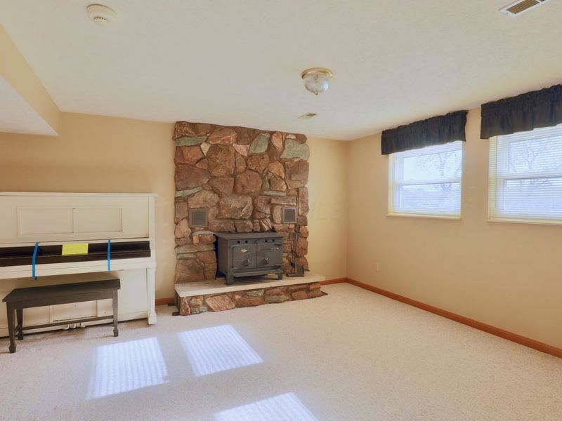3023 Valley View Road NE, Lancaster, OH 43130 Photo 21