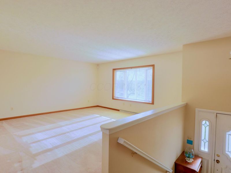 3023 Valley View Road NE, Lancaster, OH 43130 Photo 6