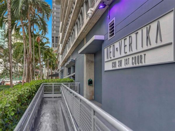 690 SW 1st Ct , Unit 1828, Miami, FL 33130