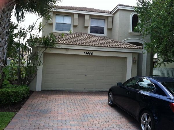 15646 SW 52nd Ct , Miramar, FL 33027