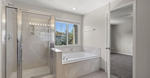 10041 Silver Star Drive, Reno, NV 89521 Photo