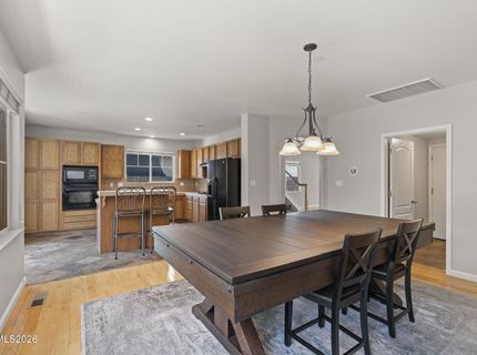 10041 Silver Star Drive, Reno, NV 89521 Photo