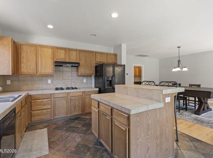 10041 Silver Star Drive, Reno, NV 89521 Photo