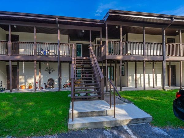 20104 SANDALWOOD DRIVE , Unit 104, WILDWOOD, FL 34785