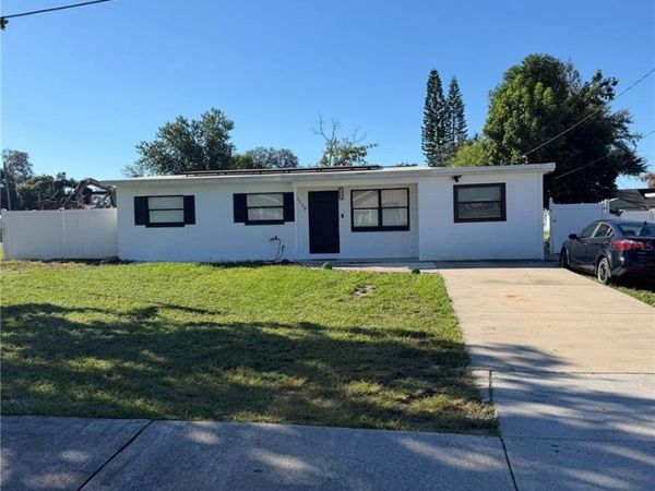 2128 W PERIO STREET , TAMPA, FL 33612
