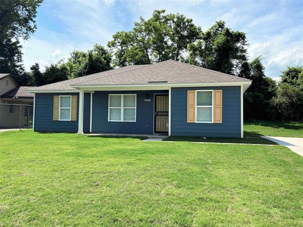3187 E SHIRLEY CIR, Memphis, TN 38127