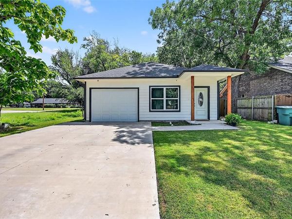 515 N East Street, Sherman, TX 75090