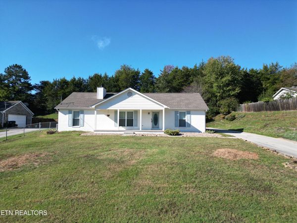 11809 Autumn Leaves Lane, Knoxville, TN 37934