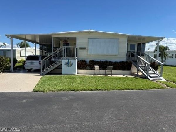 360 Shoreland DR , FORT MYERS, FL 33905