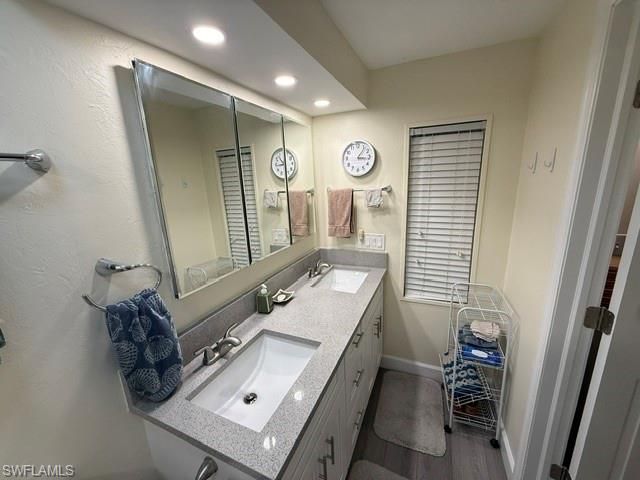 360 Shoreland Dr , Fort Myers, FL 33905 Photo