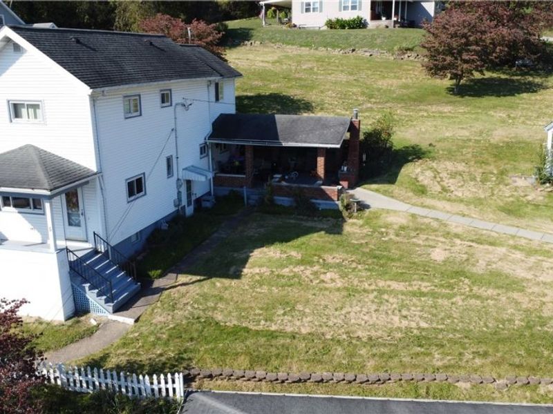 5 Crescent Road, Martins Ferry, OH 43935 Photo 2