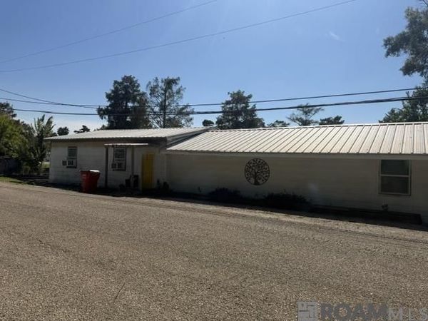 14445 Mecca Rd, French Settlement, LA 70743