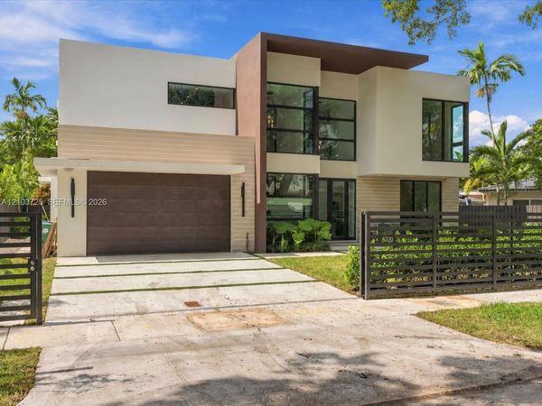 8220 SW 62nd Ct , Miami, FL 33143