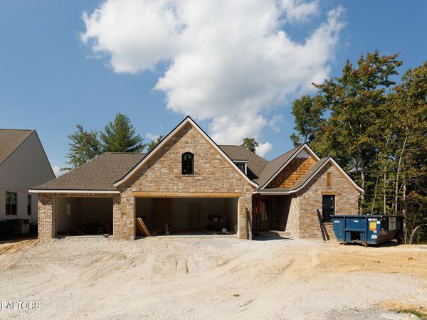 103 Laurelwood Drive, Crossville, TN 38558