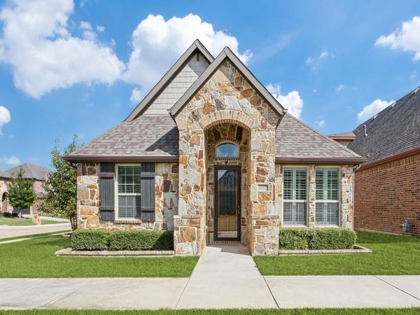8212 Whistling Duck Drive, Fort Worth, TX 76118