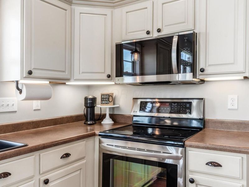 7957 Black Avenue , Cambridge, OH 43725 Photo 21