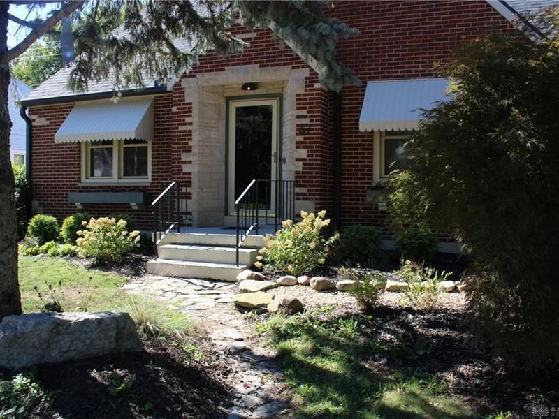 47 N Wright Avenue, Fairborn, OH 45324 Photo 2