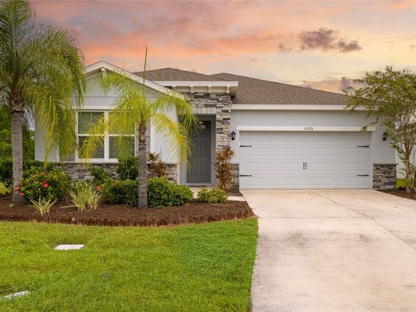 13715 WOODBRIDGE TERRACE , BRADENTON, FL 34211