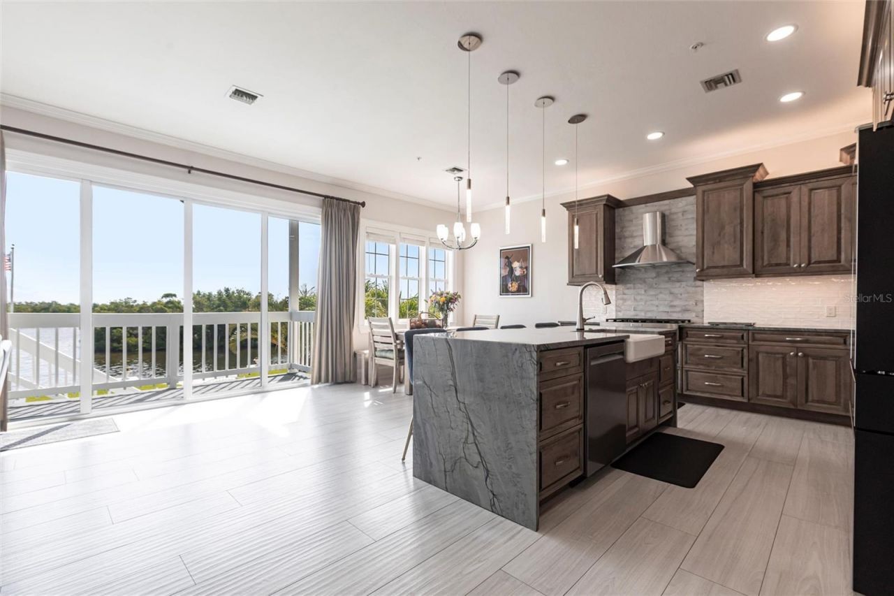 24197 Treasure Island Boulevard, Punta Gorda, FL 33955 Photo