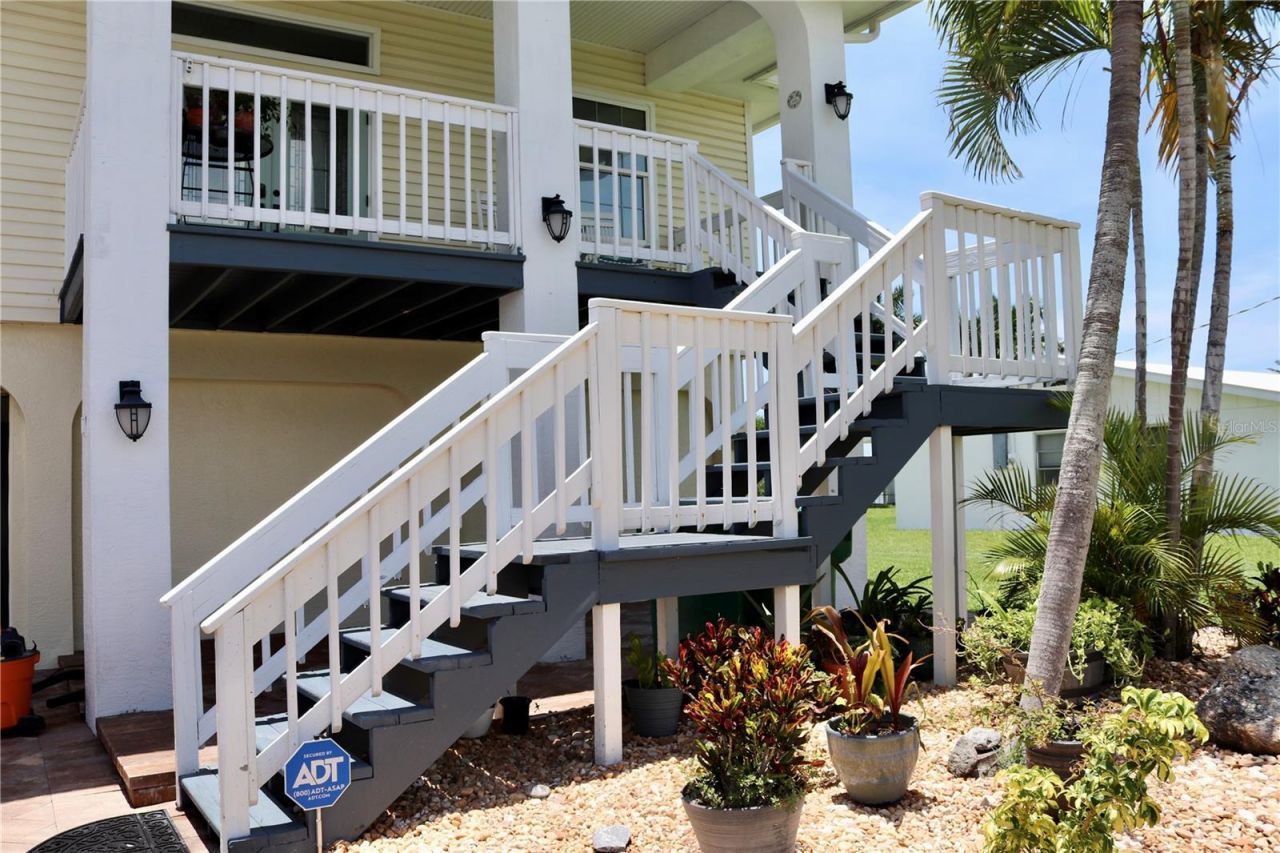 24197 Treasure Island Boulevard, Punta Gorda, FL 33955 Photo