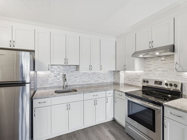 164 Galen St, Unit 62, Watertown, MA 02472