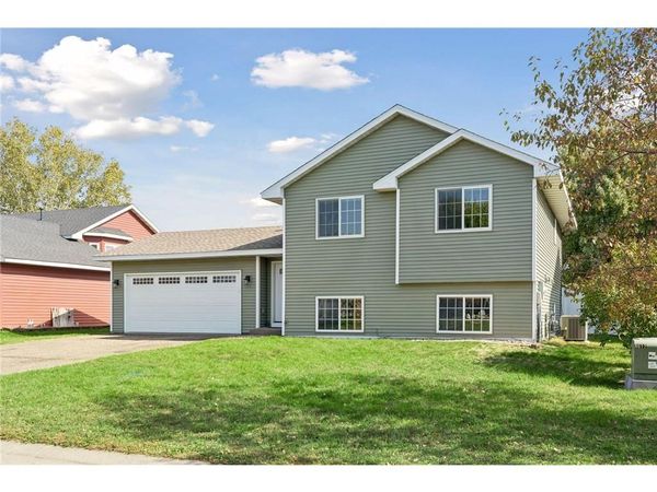 1816 Lupine Drive, Hudson, WI 54016