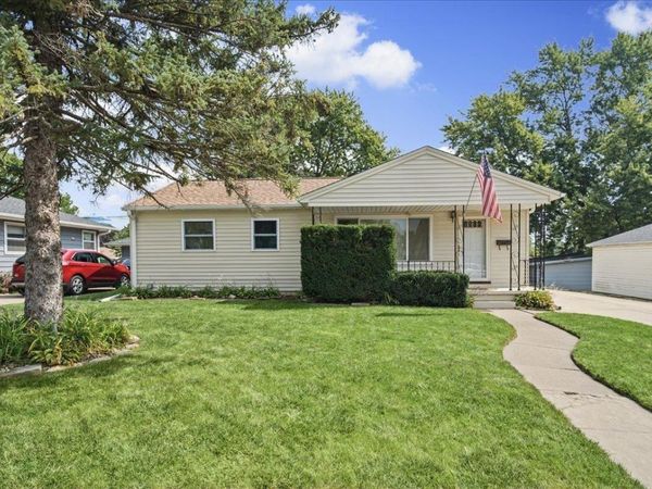 1137 Scott Avenue, Waterloo, IA 50701