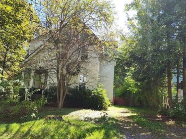17 Ogden Street, Walton, NY 13856