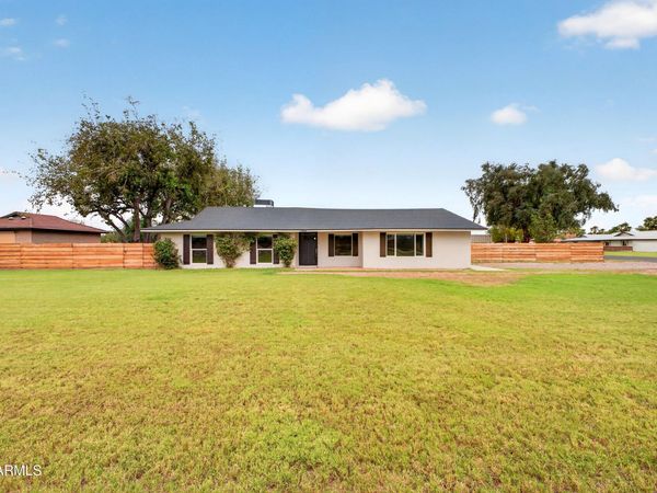 1000 E HOUSTON Avenue, Gilbert, AZ 85234