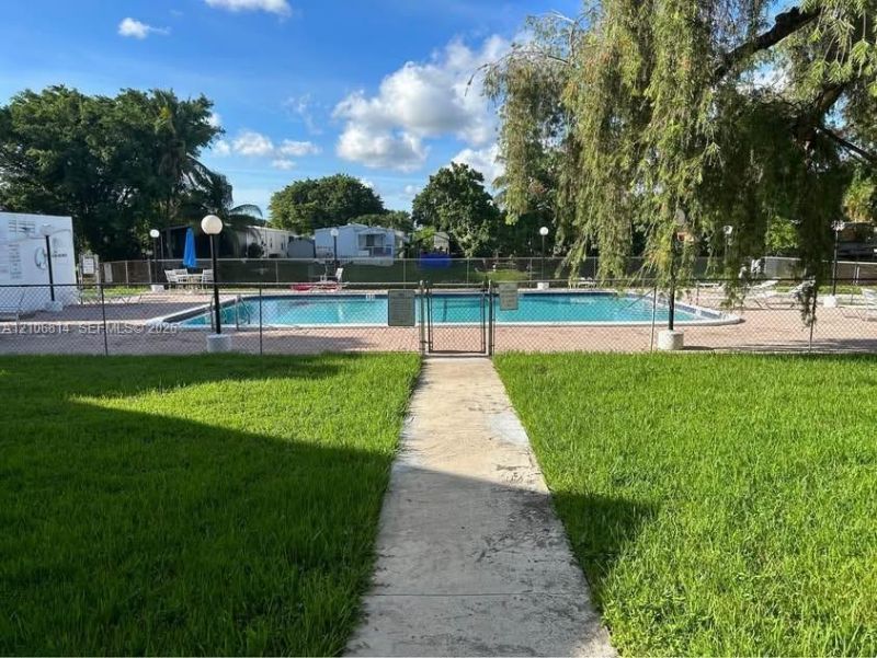 6503 Winfield Blvd, Unit 211AD, Margate, FL 33063 Photo