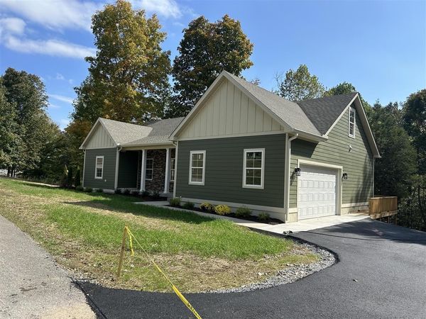 67 Bowling Lane, Alvaton, KY 42122