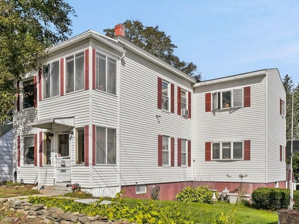 6 Church St, Gardner, MA 01440