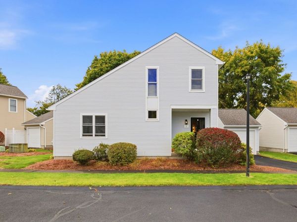 17 Curry Lane, Unit 17, Chicopee, MA 01022