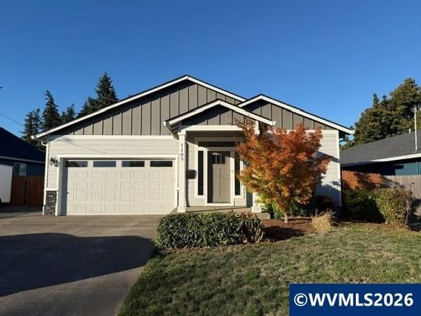 1105 Hardcastle Av, Woodburn, OR 97071