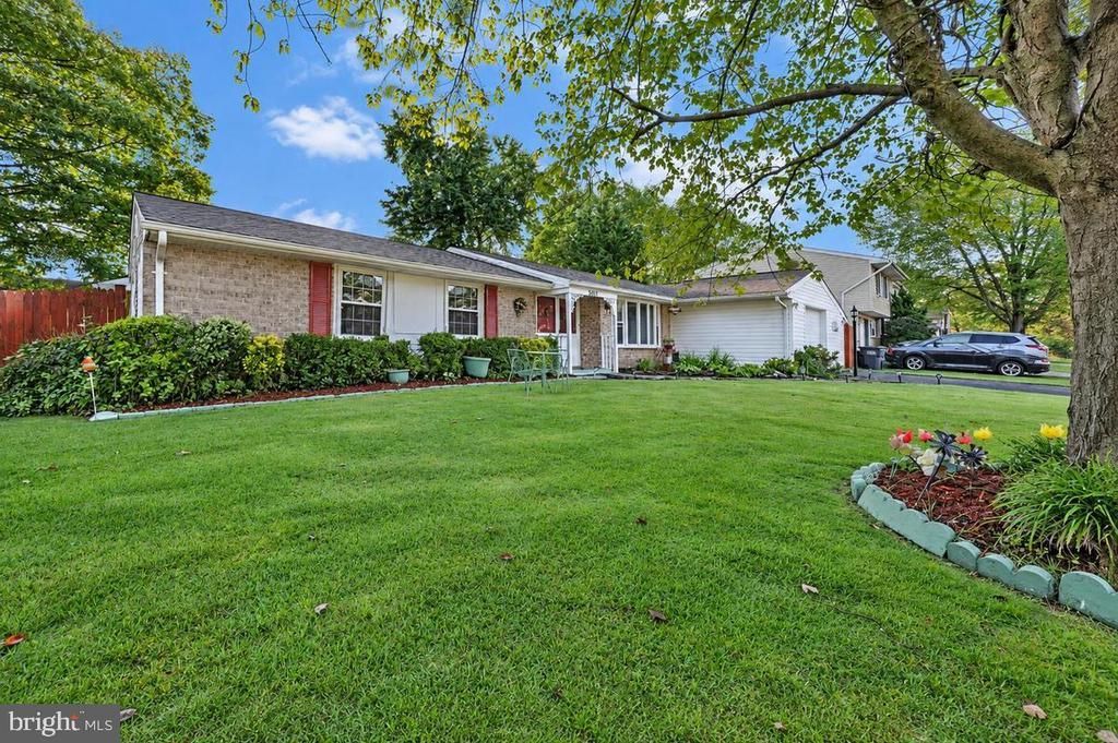 5011 NICHOLAS ROAD, WALDORF, MD 20601