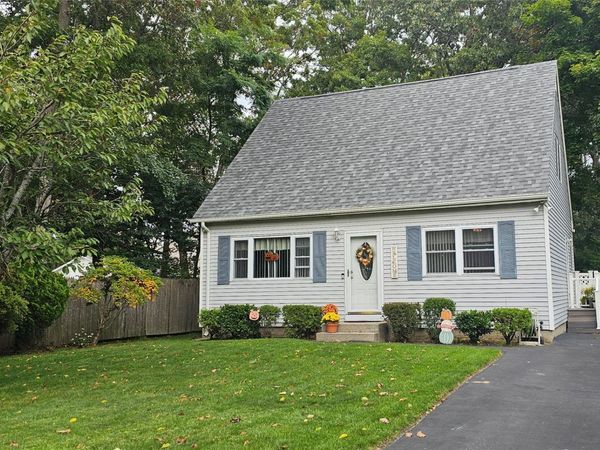 243 Wavecrest Drive, Mastic Beach, NY 11951