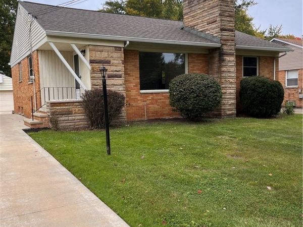 6511 Hillside Road , Independence, OH 44131