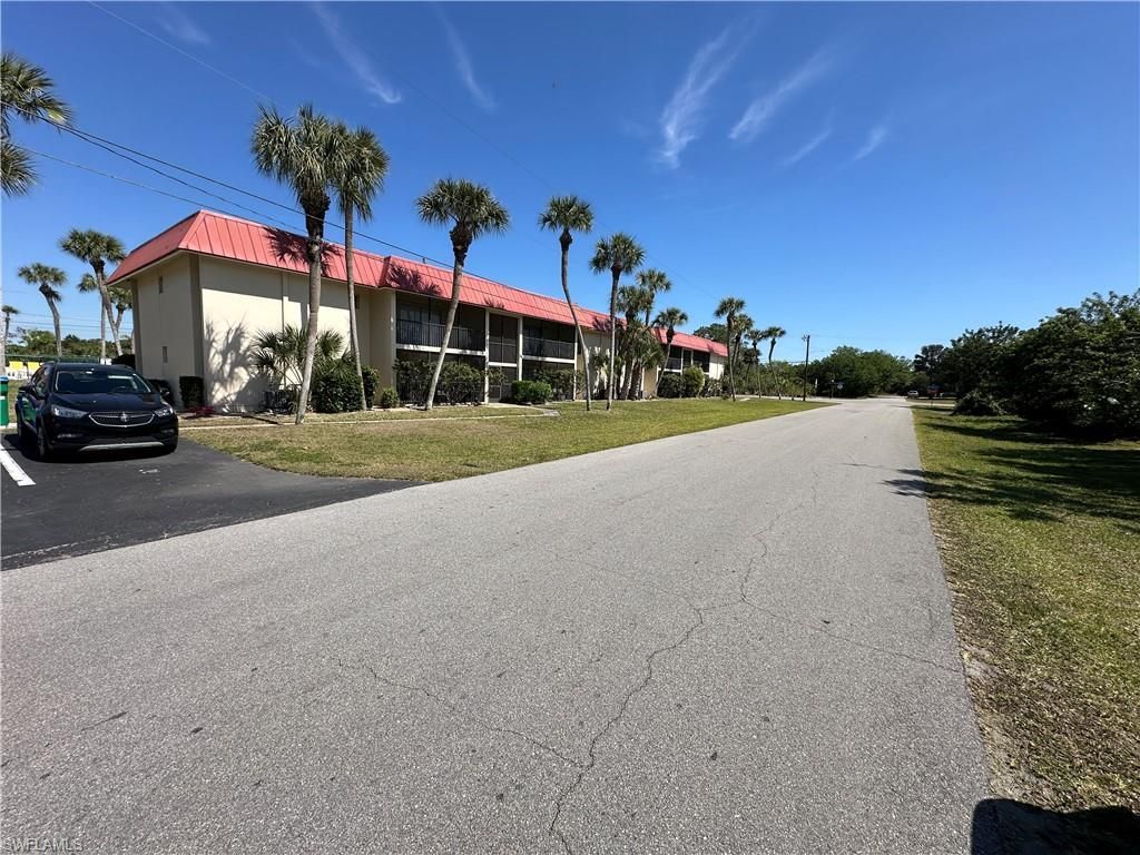 1376 Archer St , Unit 6, Lehigh Acres, FL 33936 Photo