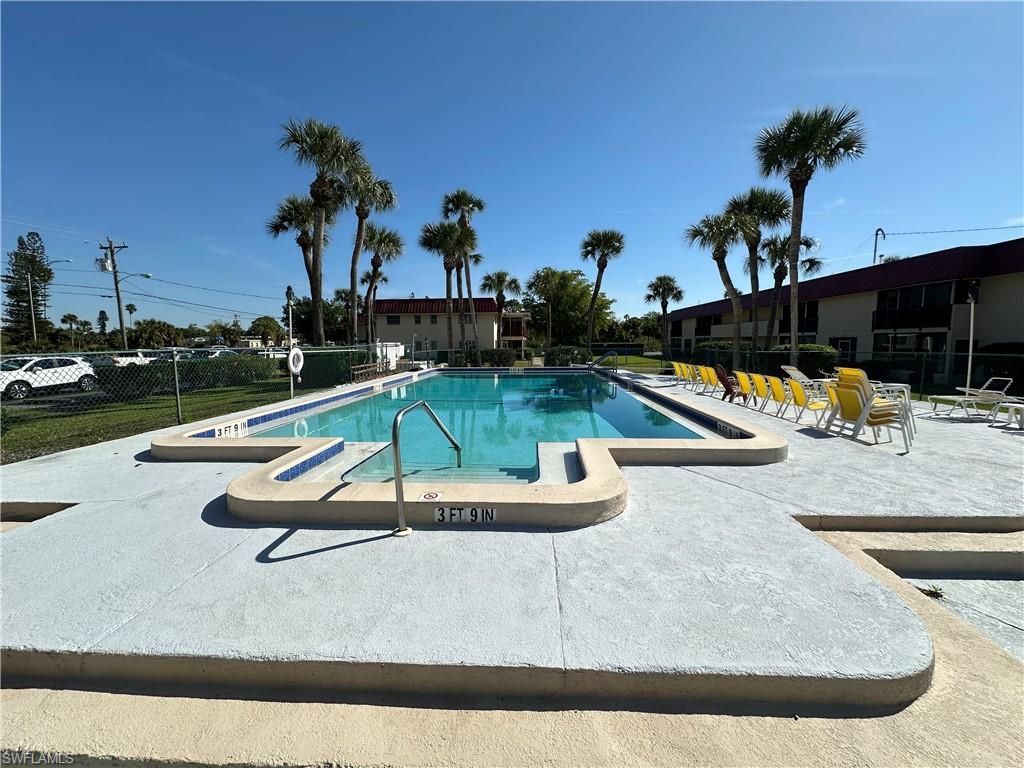 1376 Archer St , Unit 6, Lehigh Acres, FL 33936 Photo
