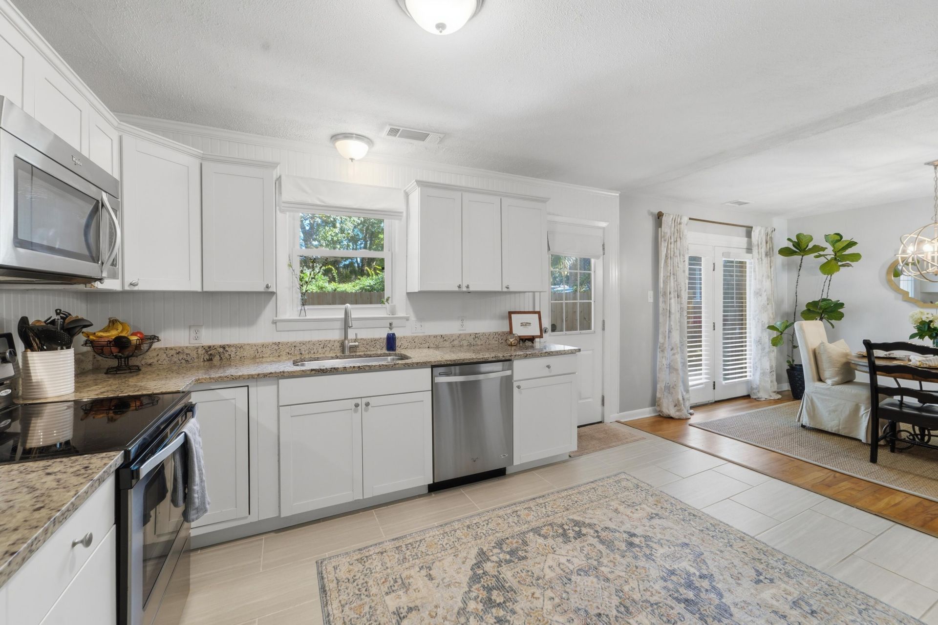 1551 Salisbury Street Photo 20