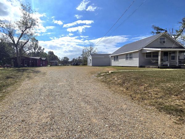 946 County Road 3670 , Mountain View, MO 65548