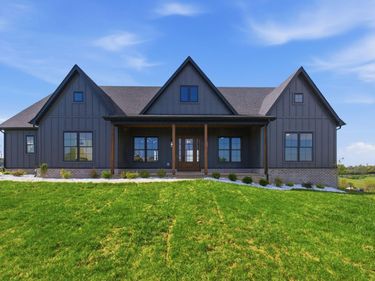 2006 West Court, Richmond, KY 40475