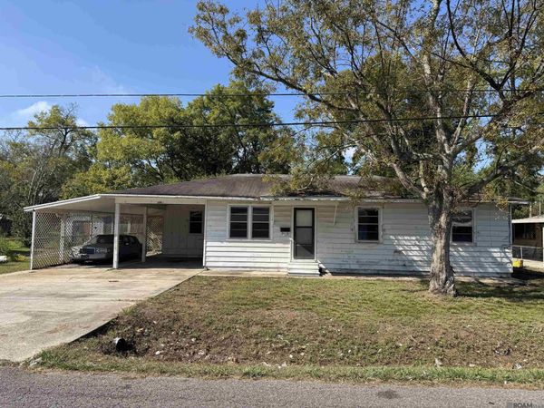 1009 Berthier Street, New Roads, LA 70760