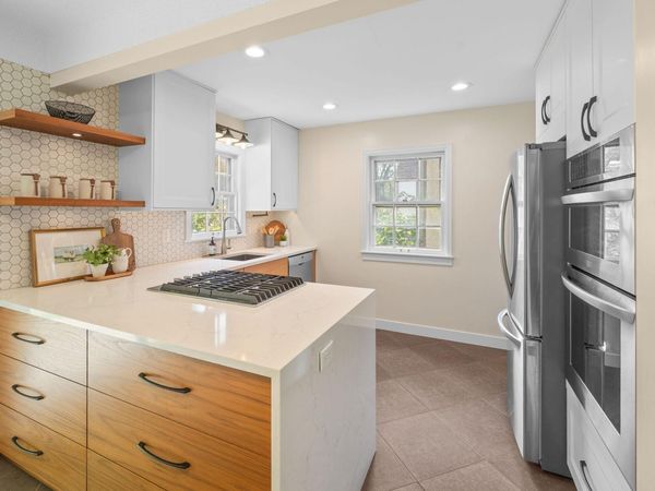 4445 30th Avenue S, Minneapolis, MN 55406