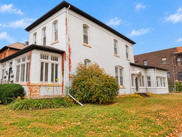 303 N Broad Street, Mankato, MN 56001