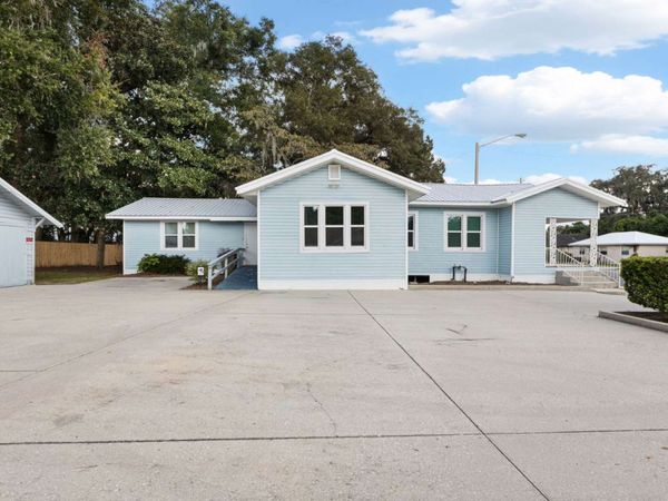 311 SE BAYA DR, Lake City, FL 32025