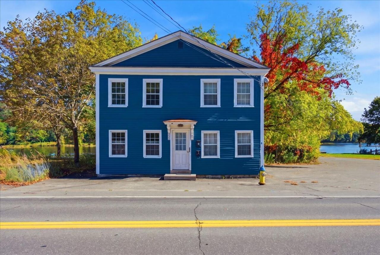 230 Water Street, Hallowell, ME 04347 Main Photo