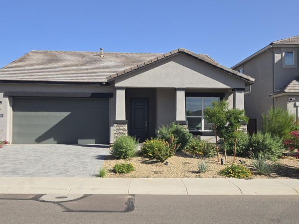 21315 N 61ST Street, Phoenix, AZ 85054