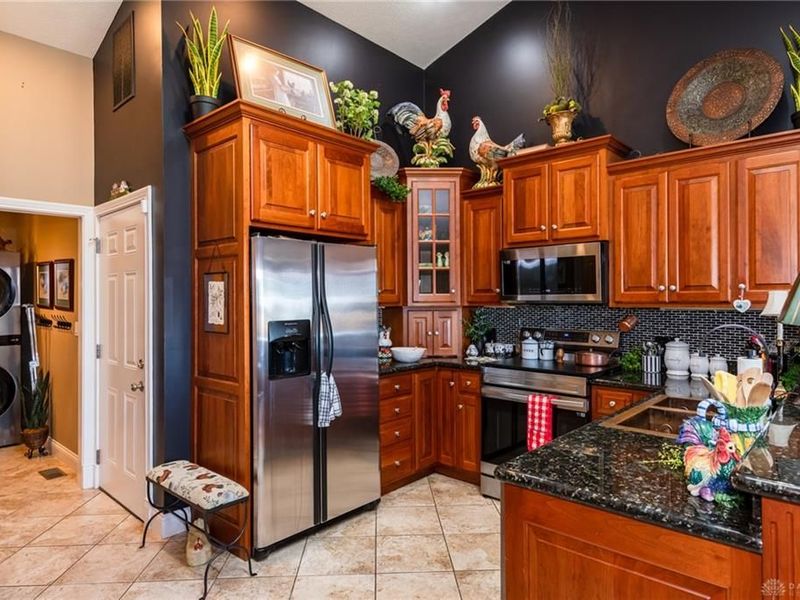 24 Bon Air Bend, Urbana, OH 43078 Photo 16