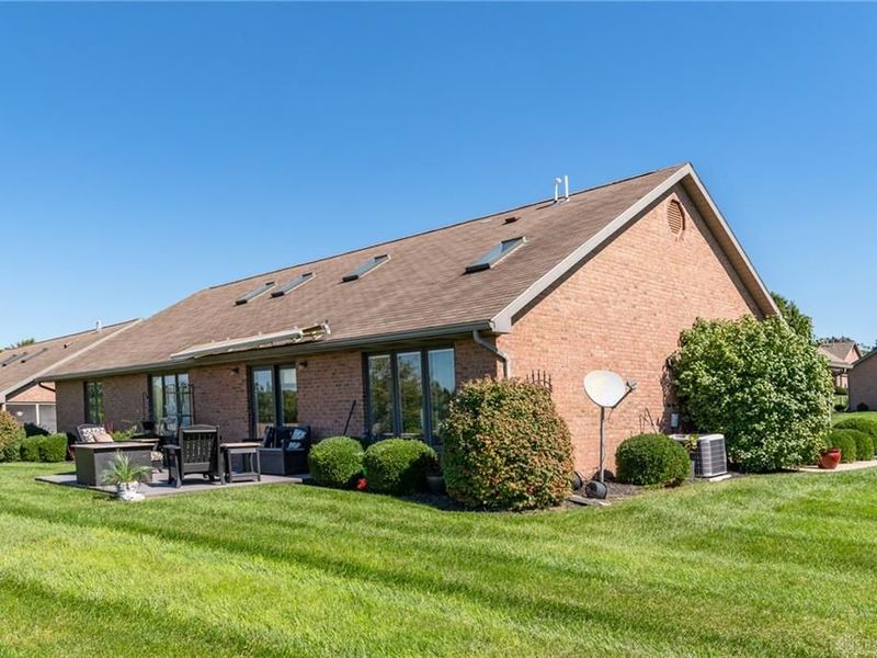 24 Bon Air Bend, Urbana, OH 43078 Photo 5